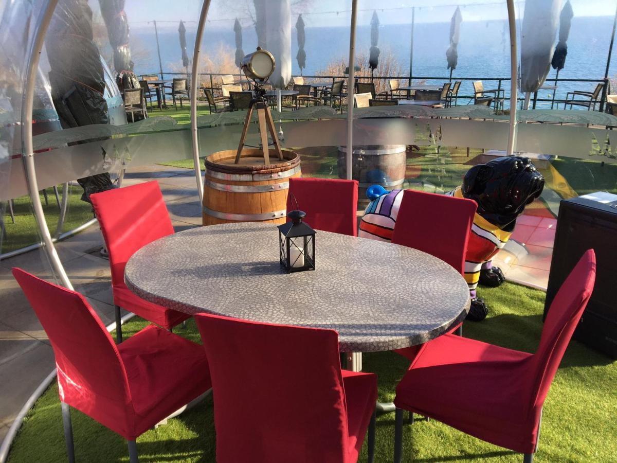 Hotel Restaurant De La Plage Gland Ngoại thất bức ảnh